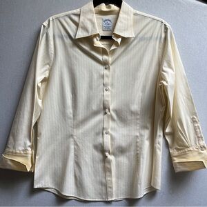 Brooks Brothers Cotton 3/4 cuffed sleeve yellow white stripe Sz 10